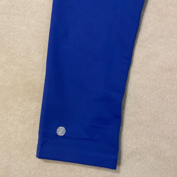 Z by Zella Cropped Blue Leggings in size  XS - Picture 7 of 7